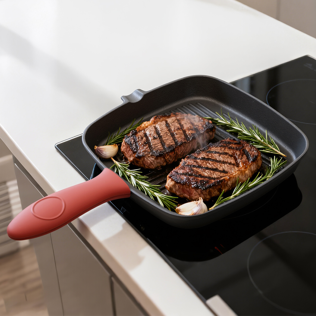 Toque Cast Iron Square Grill Pan with Spouts Cookware - Image 7
